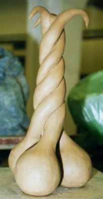 Imagen 7. Práctica de modelado en barro de un alumno de 1º de Bellas Artes (2003).