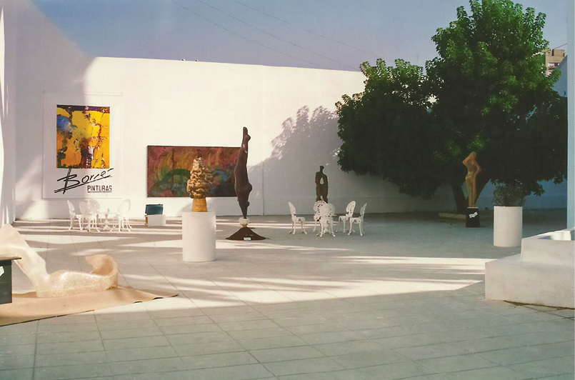 Figura 3. Patio de esculturas en arteBA 1995. Curaduría de Nelly Perazzo. Fuente: Archivo Fundación arteBA.