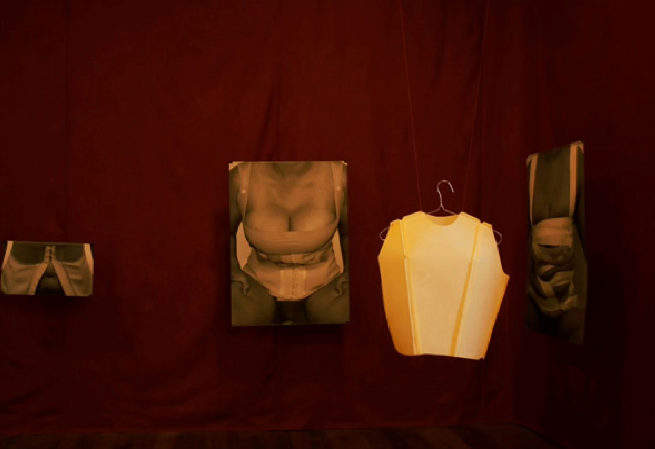Incomodidades (2024). Carolina Martínez Marín, Instalación.