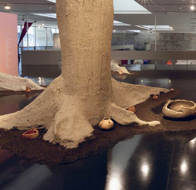 La exposición América (Sallisa Rosa 2021/2022). Catálogo del Museo de Arte Moderno de Río de Janeiro (MAM-RJ).